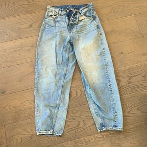 Old navy extra high rise balloon jeans.